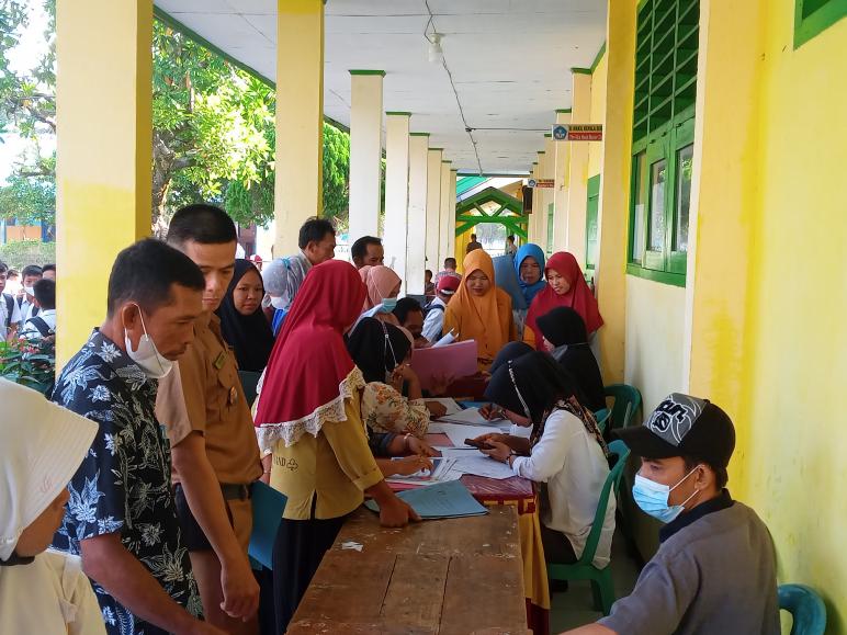 SMPN 08 Kaur 