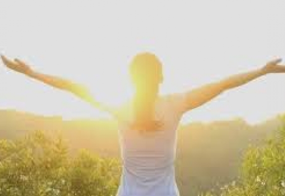 Tingkatkan Kekebalan Tubuh Lawan Covid-19, Ini Waktu Terbaik Untuk Berjemur