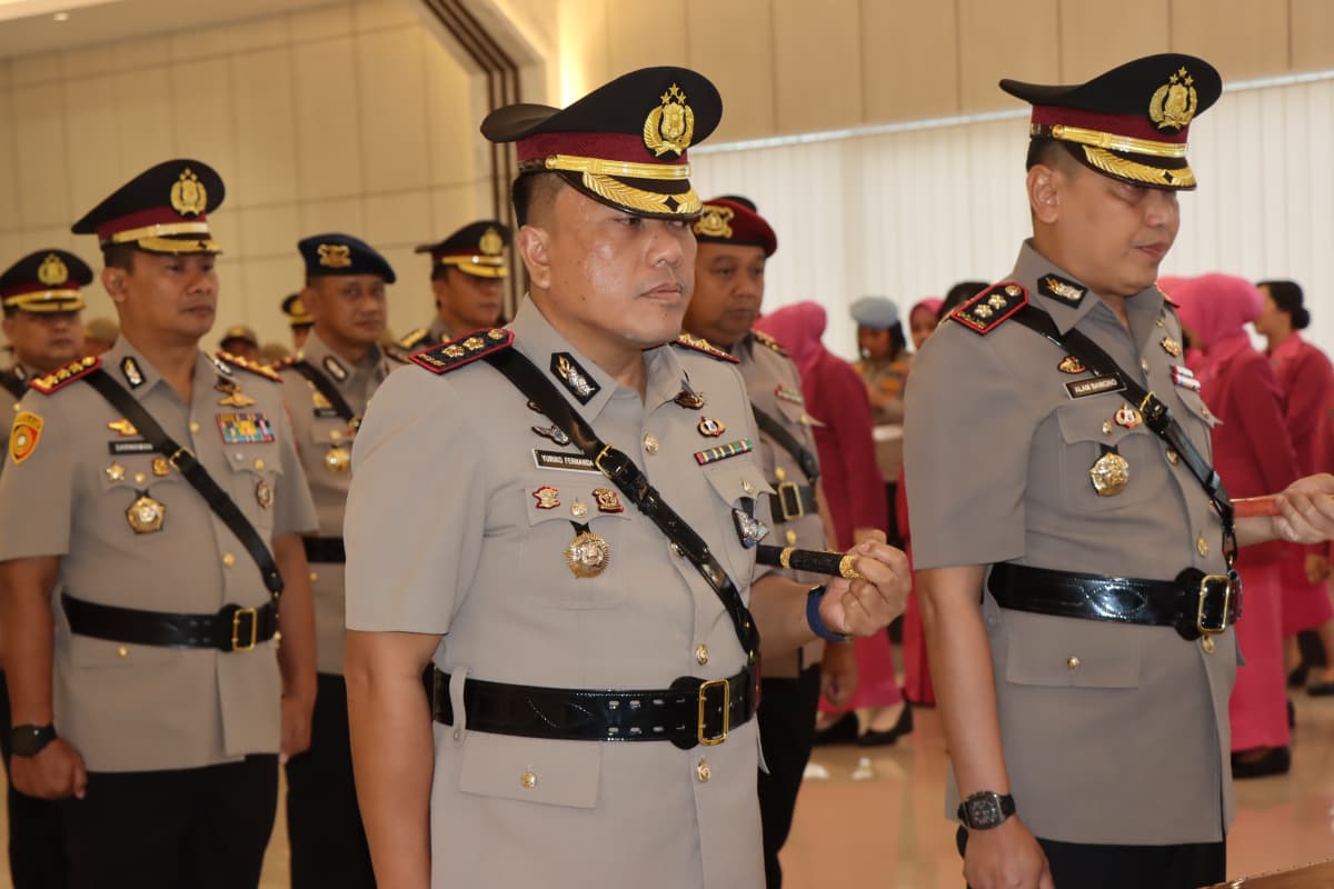 Poto serah terima jabatan polres kaur 