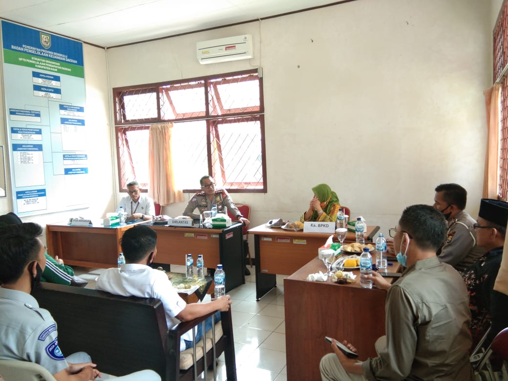 sosialisasi