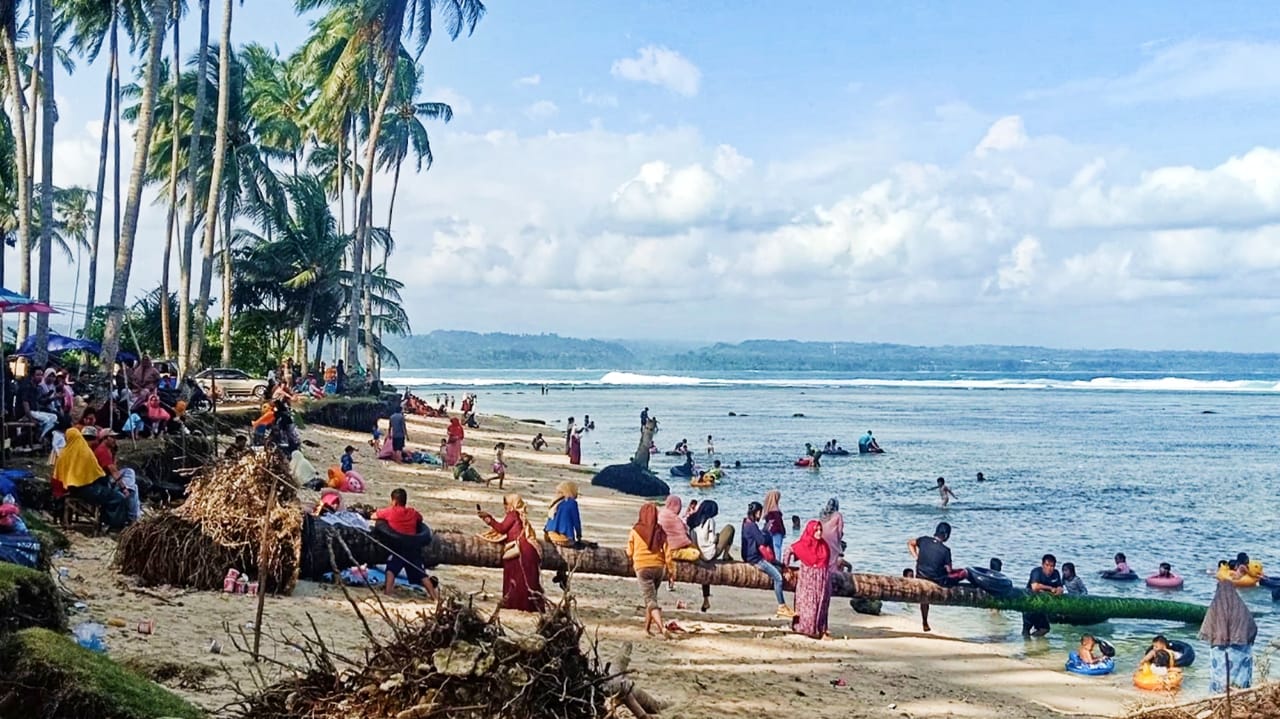 pantai cukuh