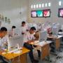 Siswa-siswi Tampak Sedang Serius Mengikuti Ujian TKA 
